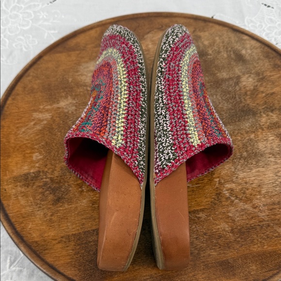 The Sak Shoes Wm 9 Bolinas Crochet Multicolor Slip-On Mules Clogs Leather Boho - Picture 7 of 11